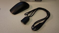Microsoft Touch Mouse Unboxing 2011-08-22 010