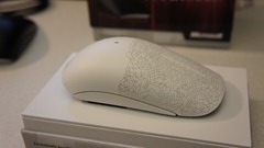 Microsoft Touch Mouse Unboxing 2011-08-22 012