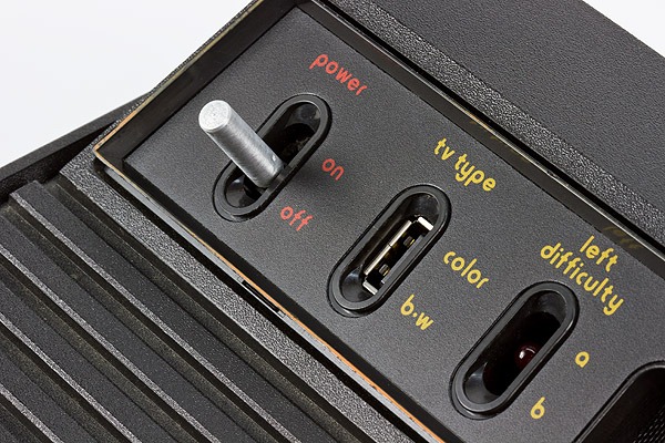 Atari-2600-power-switch-macro-600