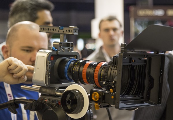 Blackmagic Production Camera 4K Ultra-HD 1200