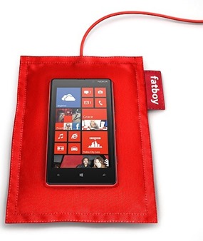 Nokia-Wireless-Charging-Pillow-v1a-1500x1500-jpg_thumb_3C96F15C