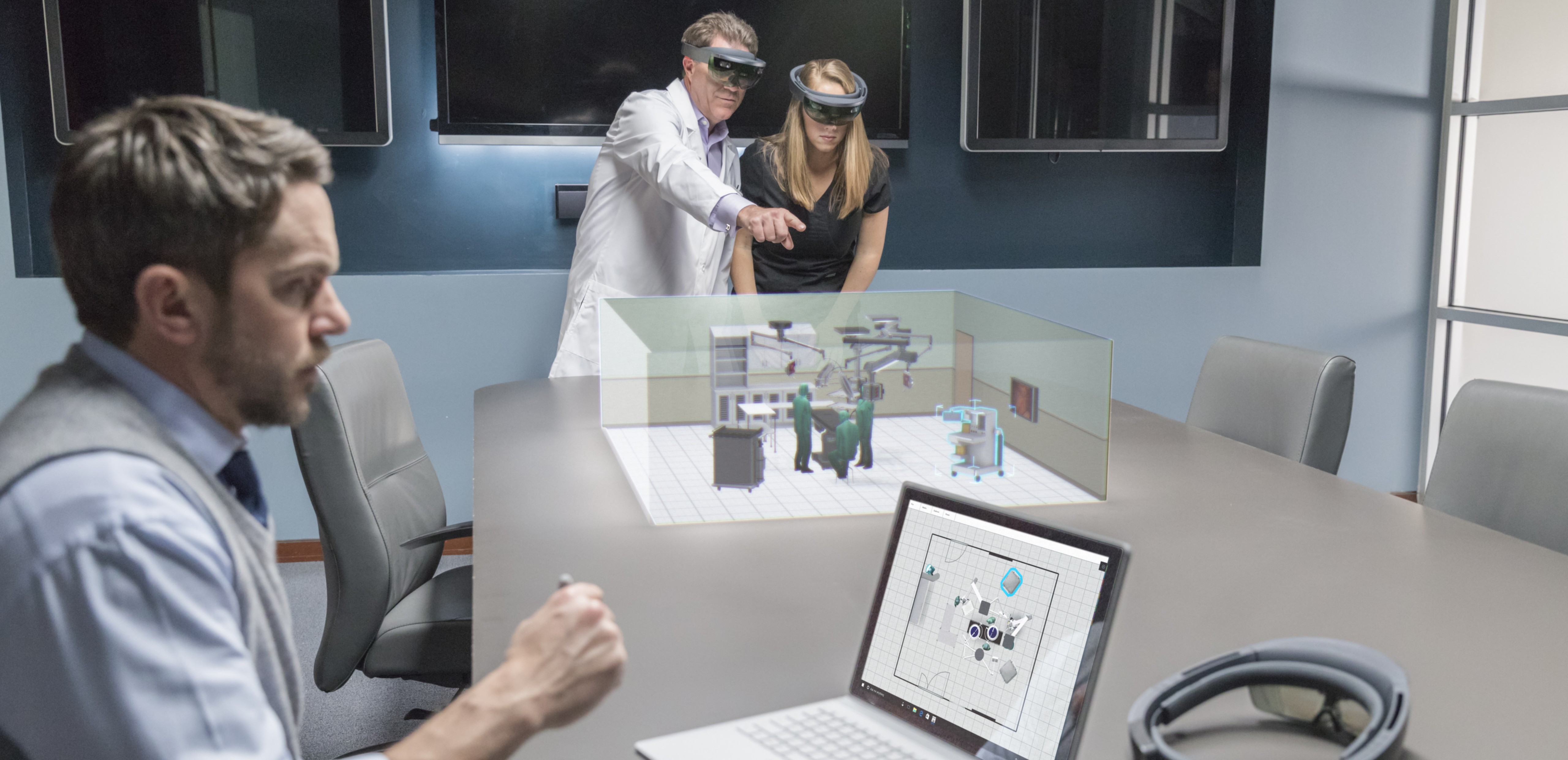 Today, we celebrate HoloLens turning one years old.