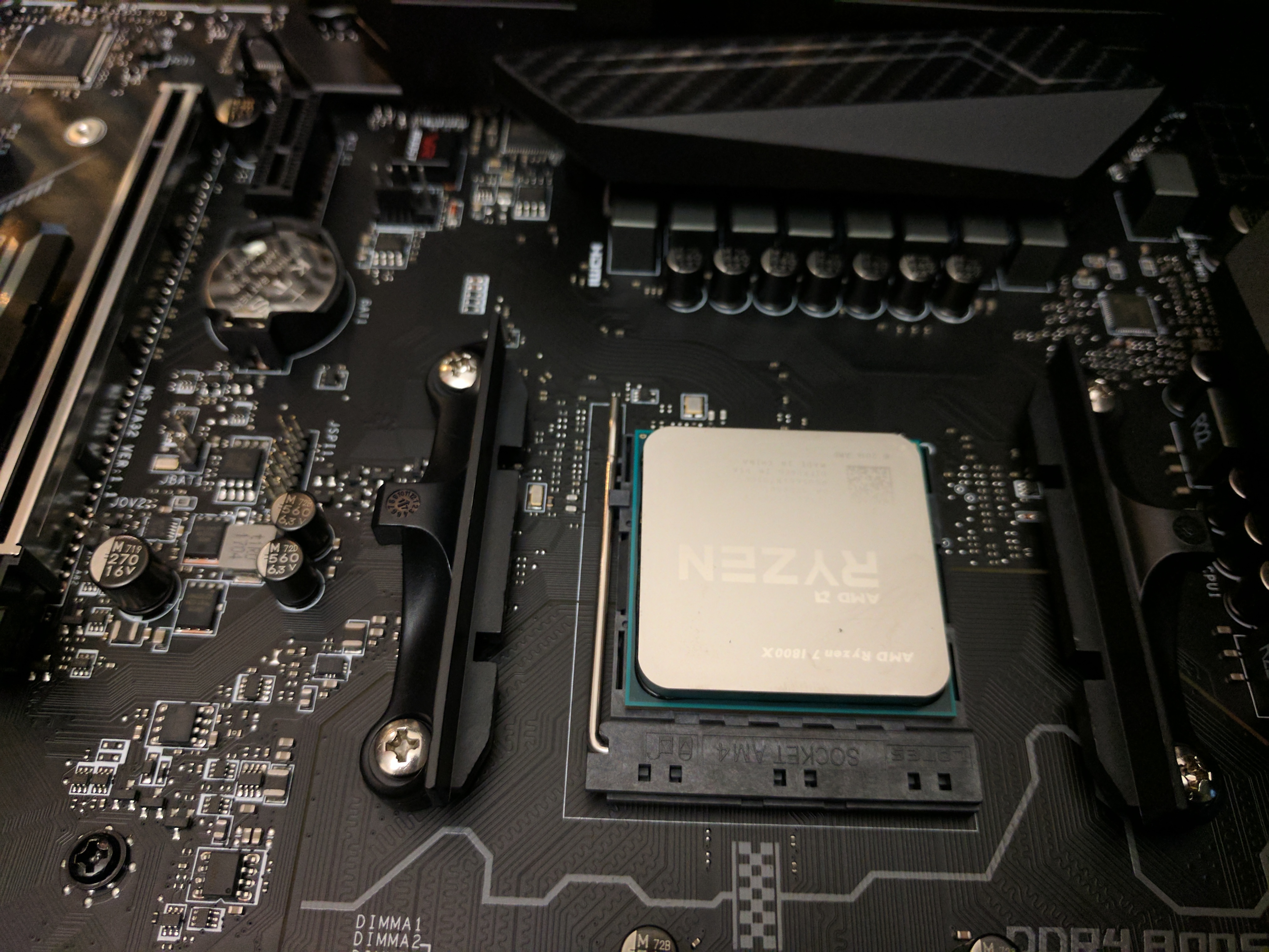 The new AMD Ryzen 7 1800x CPU taking its place.