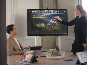 Surface Hub 2 スマート カメラの管理とインストール