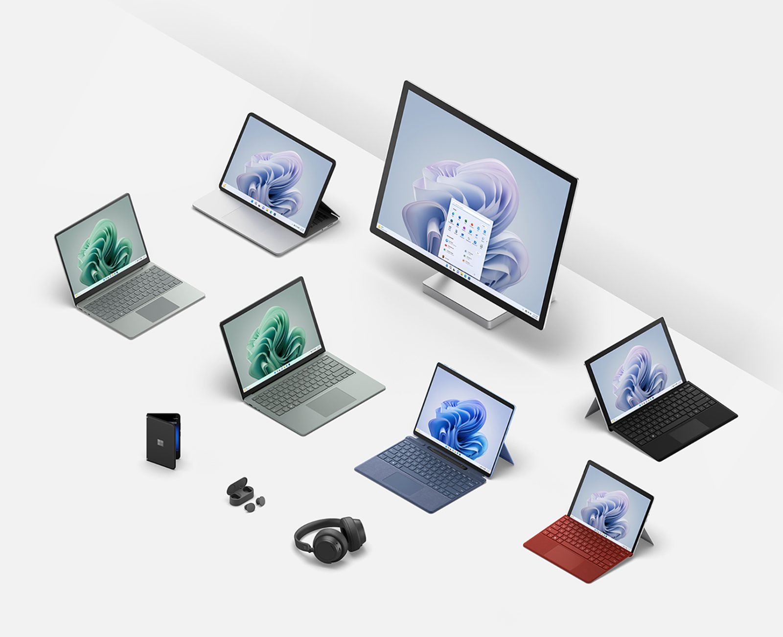 2022 年 10 月発表の Surface ファミリー新製品 Surface Pro 9