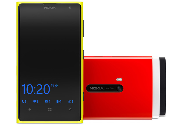 Nokia-Lumia-Black-Glance-Screen-2_0_featured
