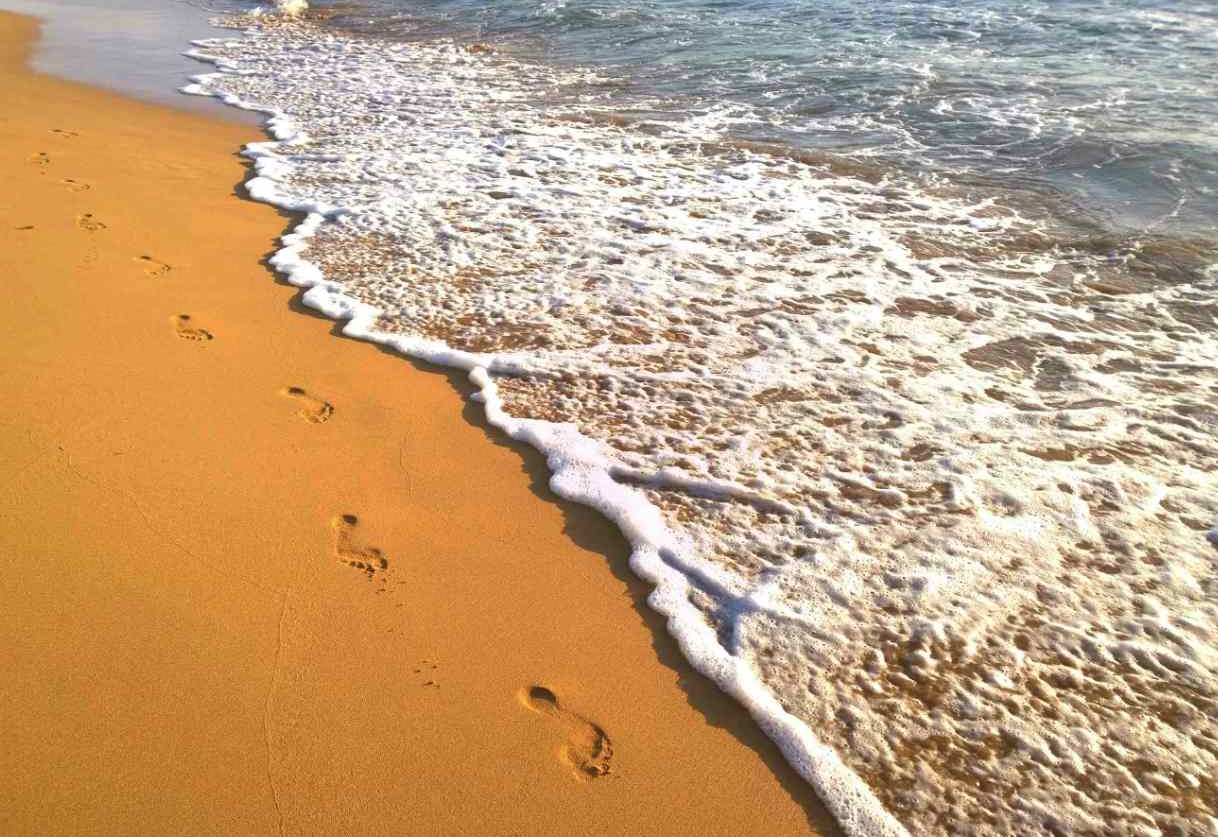 feet on beach lumia1020