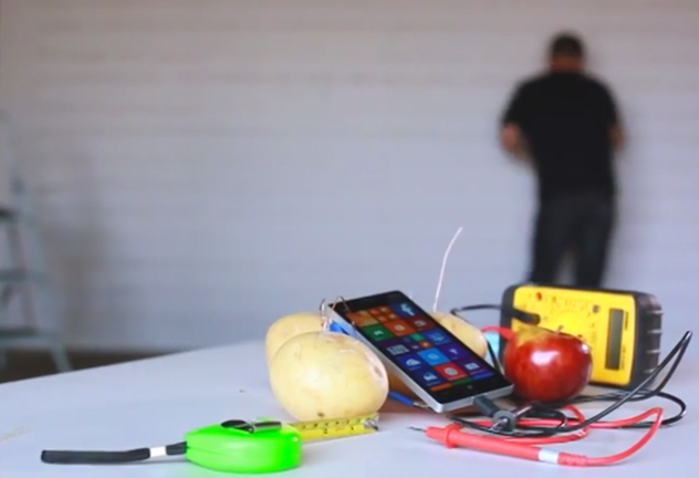 Potato-charging-Lumia-930-feat