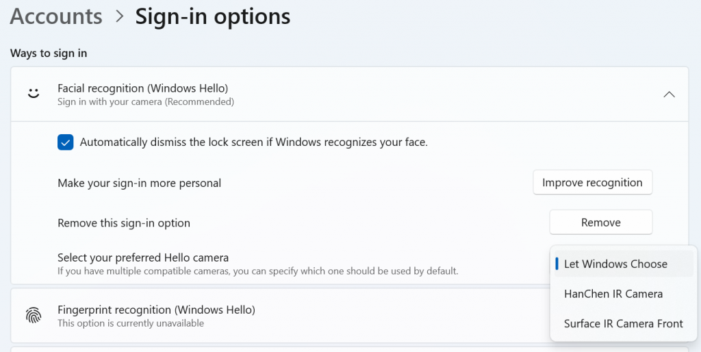 Tercih ettiğiniz kamera için oturum açma ayarlarında yeni bir açılır liste gösteriliyor, "bırakın Windows seçsin" diyerek veya kamerayı seçmenize izin vererek.