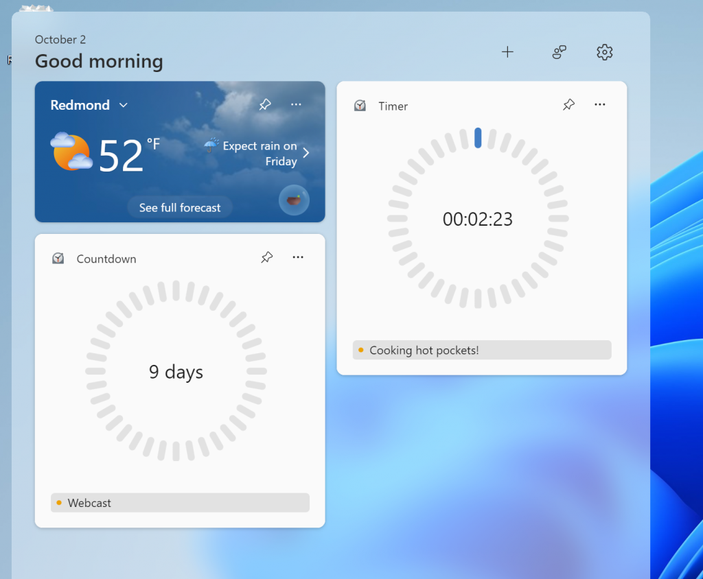 Novos widgets de contagem regressiva e cronômetro do aplicativo Relógio exibidos no quadro de widgets.